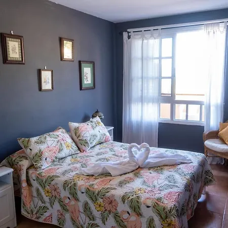 Apartamento En Playa La Arena Puerto de Santiago (Tenerife)